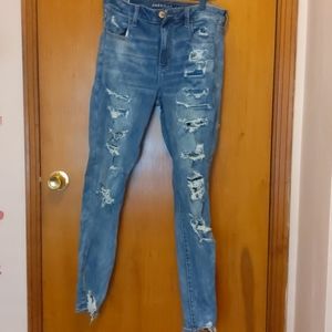American Eagle distressed Jeans size 14 L highrise